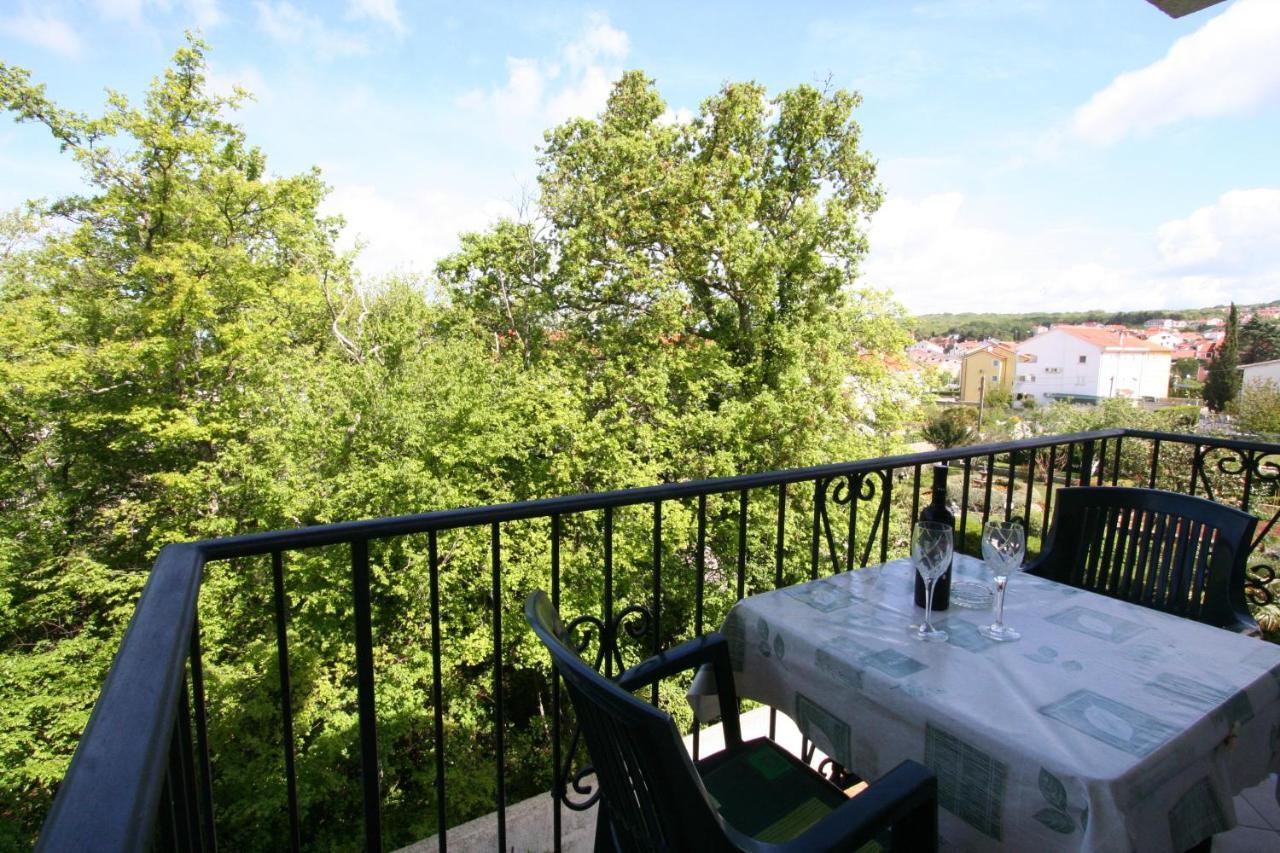 Apartments Bogovic Malinska Ruang foto